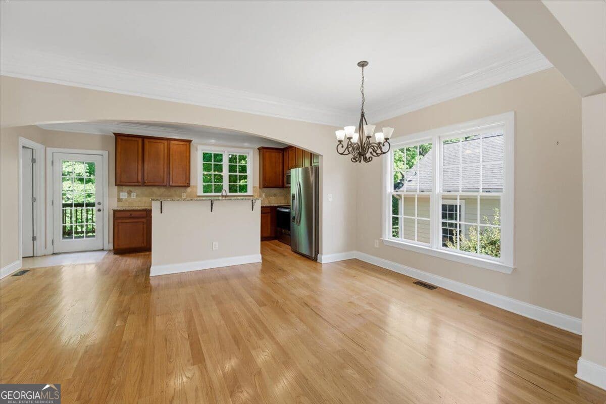 4 bedroom, 3.5 bathroom, 3,488 sq ft single family residence for rent at 728 Markhams Drive, Madison, GA 30650 for $3,000 a month — photo 6