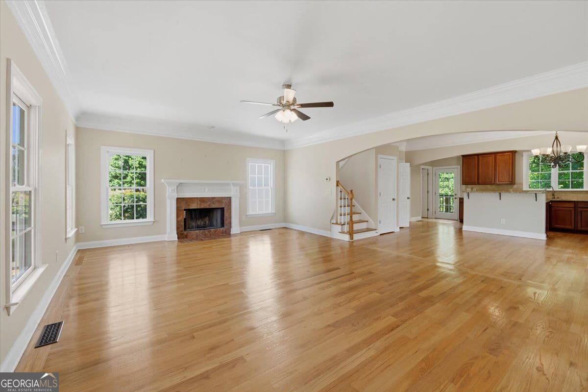 4 bedroom, 3.5 bathroom, 3,488 sq ft single family residence for rent at 728 Markhams Drive, Madison, GA 30650 for $3,000 a month — photo 3