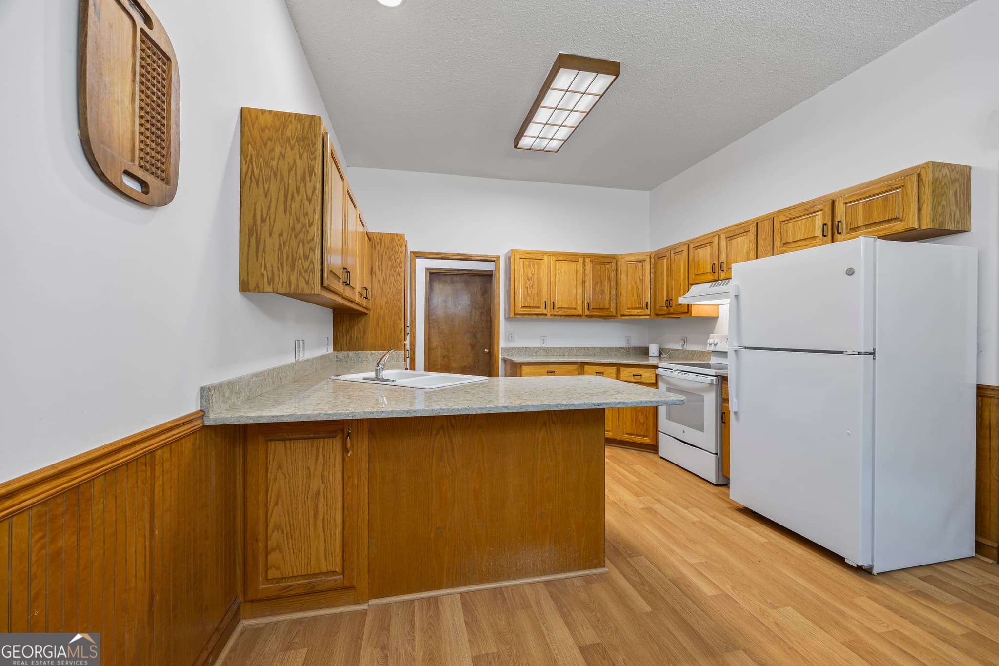 3 bedroom, 3 bathroom, 2,477 sq ft single family residence for sale at 160 Quail Ridge Drive, Cleveland, GA 30528 — photo 8