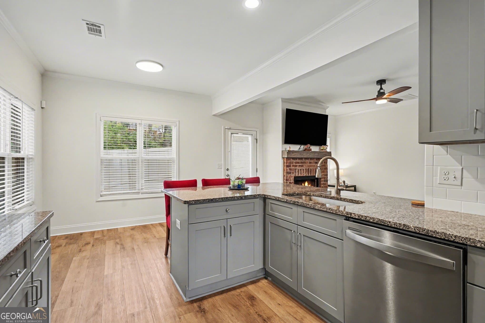5 bedroom, 3.5 bathroom, 2,277 sq ft single family residence for sale at 204 Towns Walk Drive, Athens, GA 30606 — photo 10