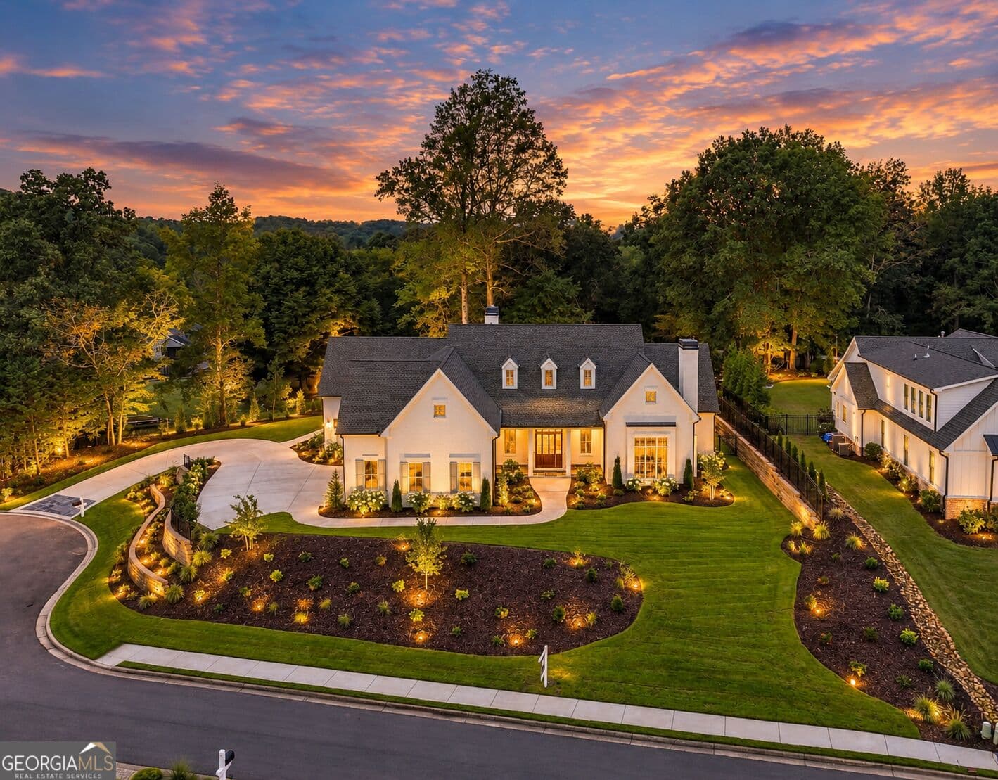4 bedroom, 4.5 bathroom, 4,793 sq ft single family residence for sale at 372 Night Fire Lane, Dawsonville, GA 30534 — photo 2