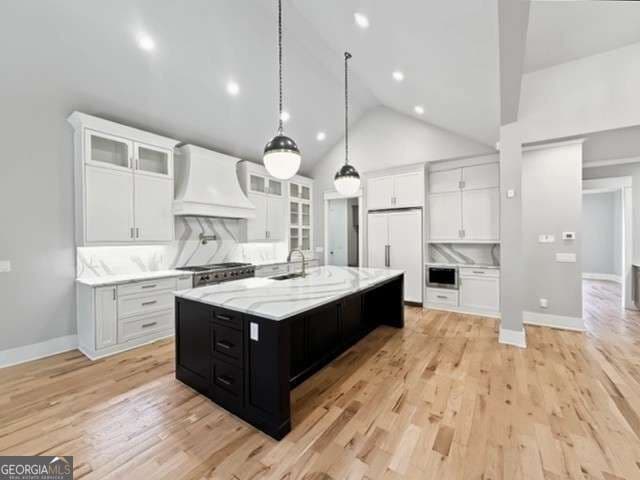 6 bedroom, 5.5 bathroom, 6,468 sq ft single family residence for sale at 5760 Lula Bridge Court, Braselton, GA 30517 — photo 9