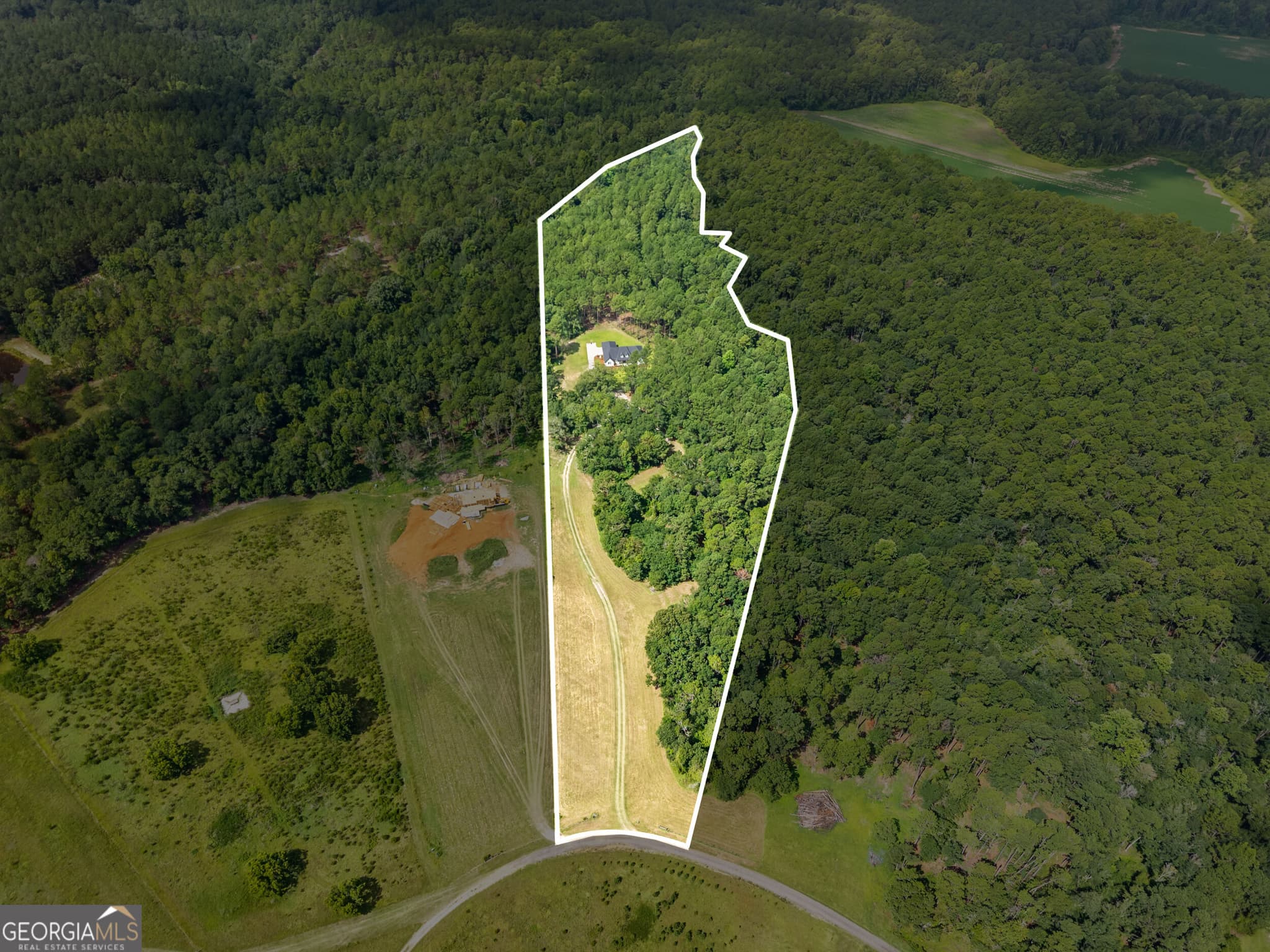 4 bedroom, 3.5 bathroom, 2,290 sq ft single family residence for sale at 2200 Banks Dairy Road, Portal, GA 30450 — photo 5