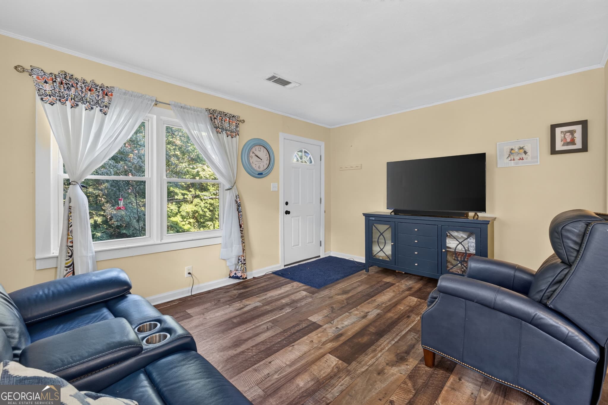 2 bedroom, 1 bathroom, 816 sq ft single family residence for sale at 504 N Pond Street, Toccoa, GA 30577 — photo 8