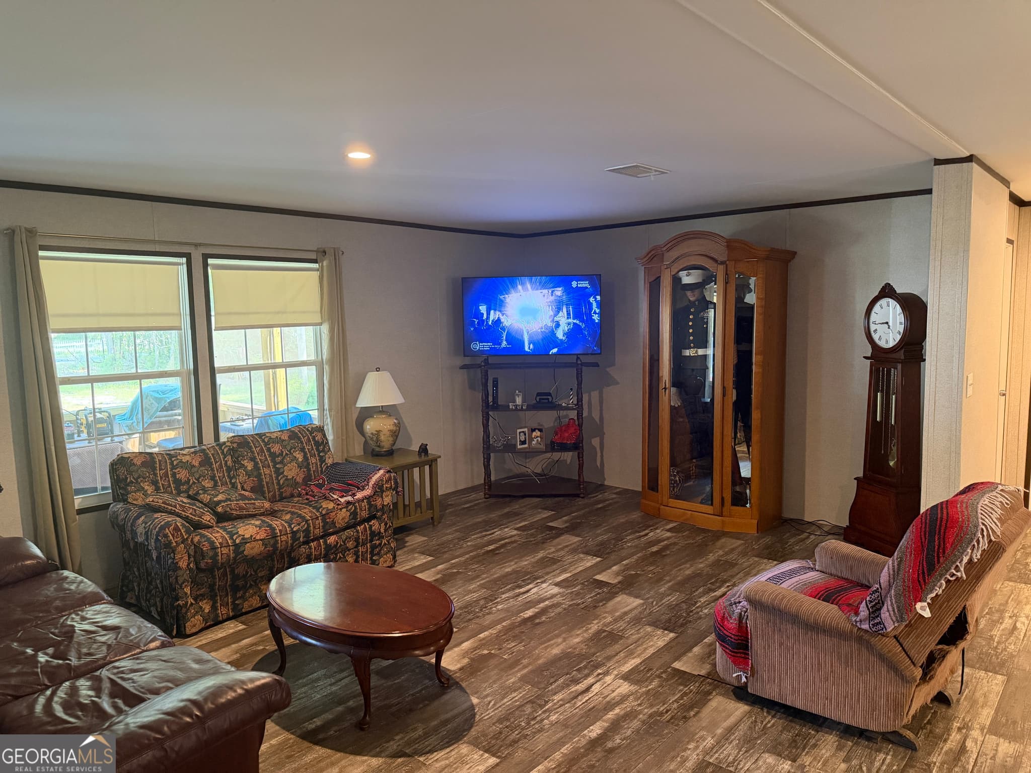 3 bedroom, 2 bathroom, 1,431 sq ft manufactured home,single family residence for sale at 135 Stafford Road, Brunswick, GA 31523 — photo 7