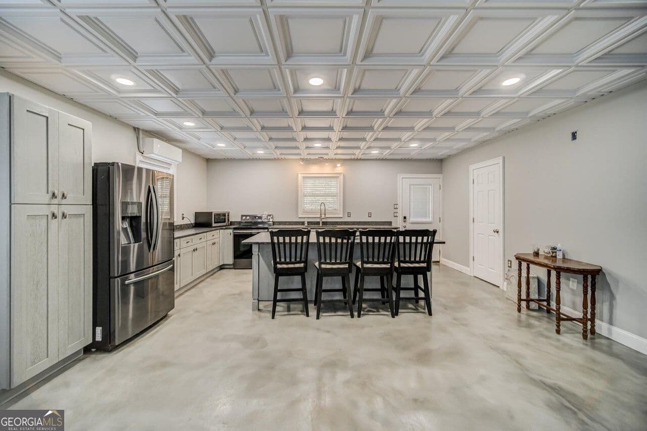 3 bedroom, 4.5 bathroom, 3,136 sq ft single family residence for sale at 407 Pleasant Grove Road, Mcdonough, GA 30252 — photo 4