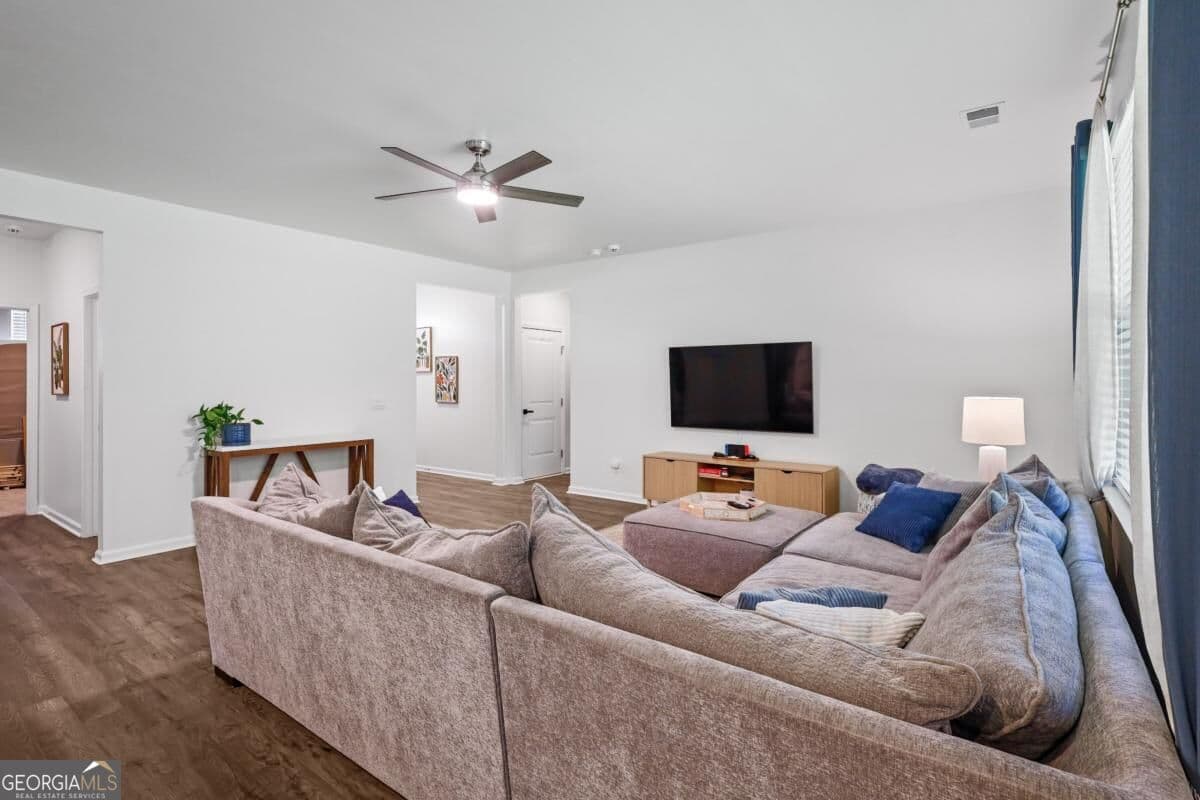 3 bedroom, 2 bathroom, 1,793 sq ft single family residence for sale at 210 Sage Field Drive, Rincon, GA 31326 — photo 9