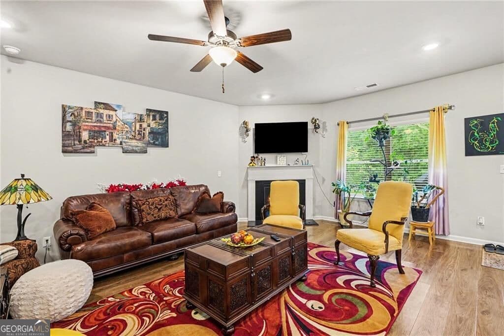 4 bedroom, 4.5 bathroom, 3,719 sq ft single family residence for rent at 521 Redchurch Drive, Mcdonough, GA 30252 for $3,295 a month — photo 5