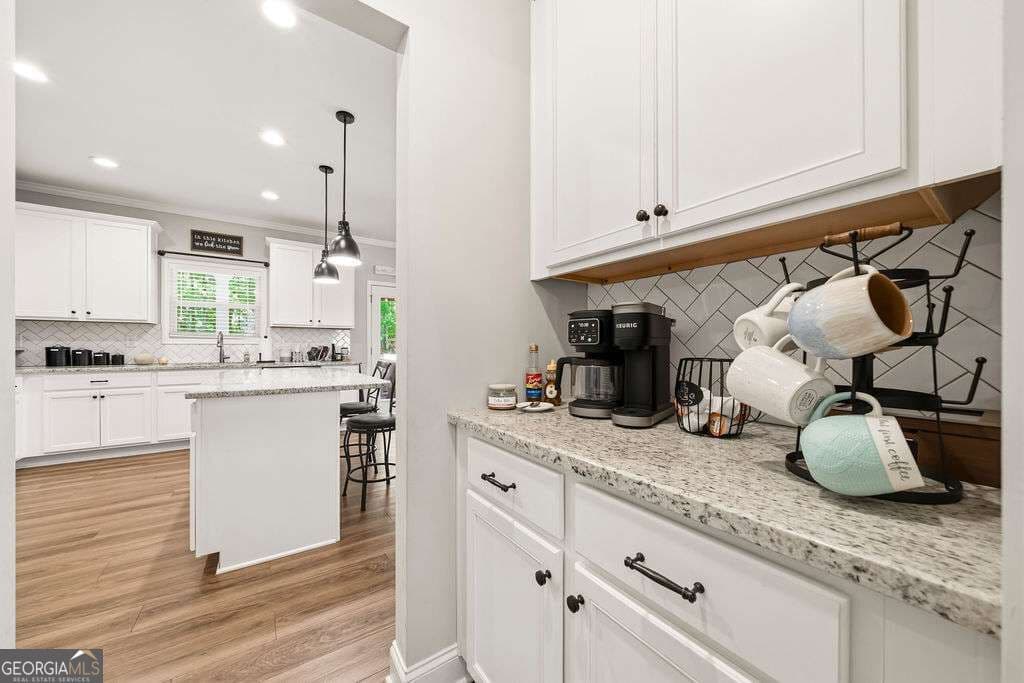 5 bedroom, 3.5 bathroom, 3,895 sq ft single family residence for sale at 70 Dunston Way, Villa Rica, GA 30180 — photo 9