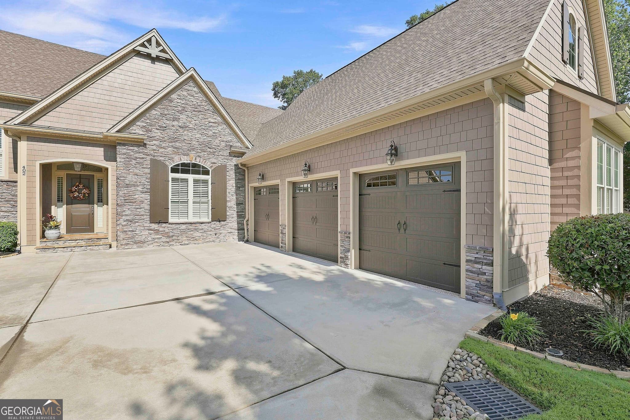 4 bedroom, 4 bathroom, 3,757 sq ft single family residence for sale at 402 Vanderbilt Parkway, Newnan, GA 30265 — photo 6
