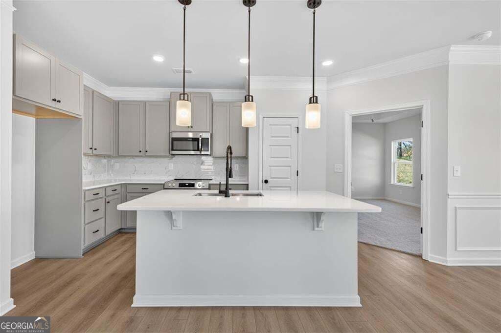 4 bedroom, 3 bathroom, 2,066 sq ft single family residence for sale at 368 Wick Street, Hoschton, GA 30548 — photo 9