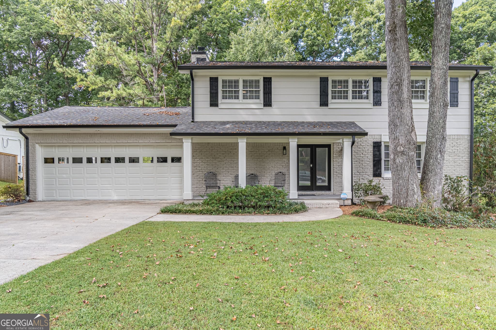 5 bedroom, 3 bathroom, 2,432 sq ft single family residence for sale at 4814 Coldstream Drive, Atlanta, GA 30360 — photo 3