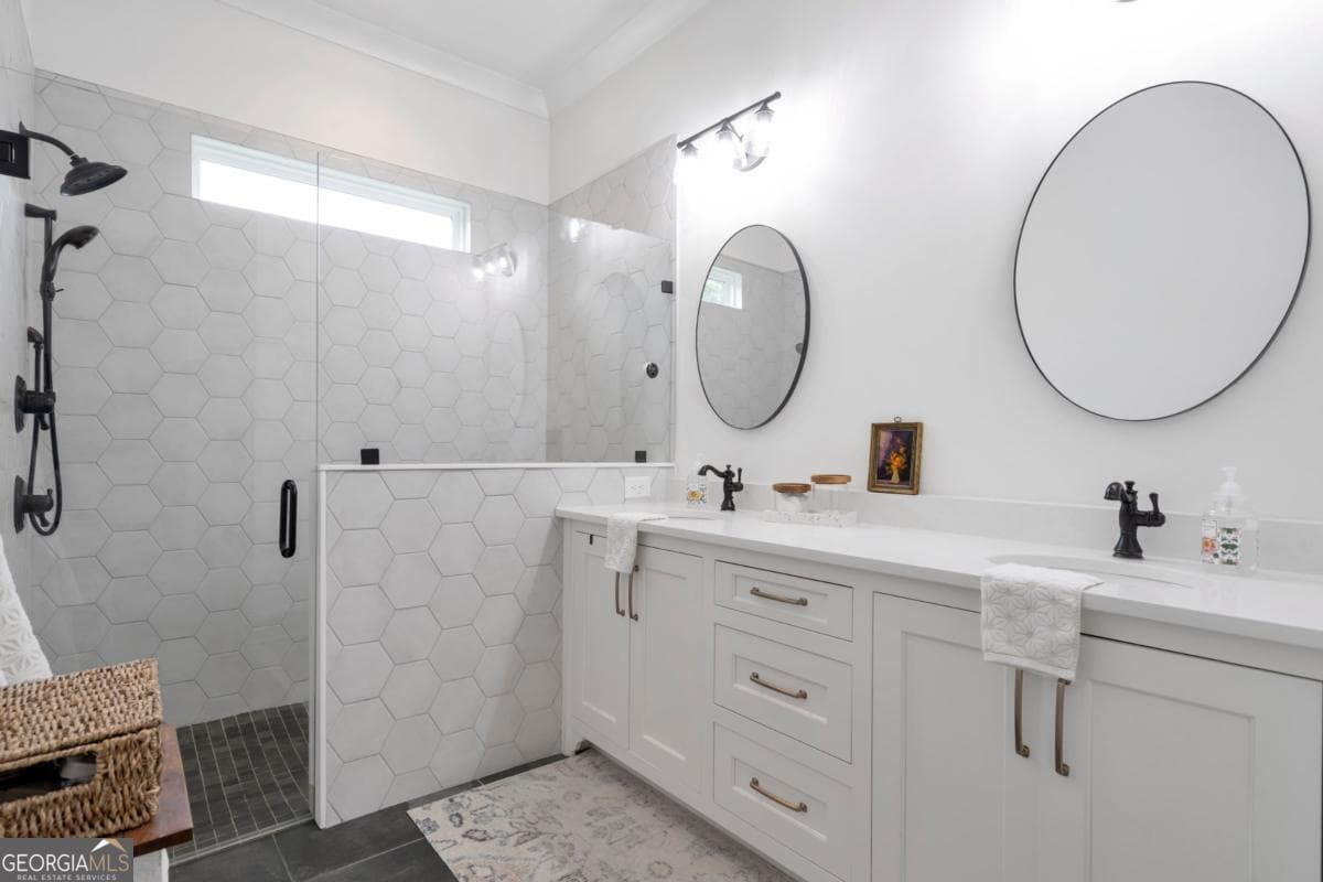 5 bedroom, 4 bathroom, 3,386 sq ft single family residence for sale at 1107 Maybeck Way, Peachtree City, GA 30269 — photo 7