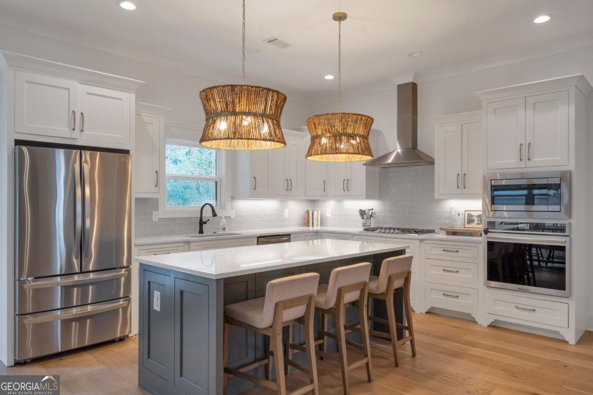 5 bedroom, 4 bathroom, 3,386 sq ft single family residence for sale at 1107 Maybeck Way, Peachtree City, GA 30269 — photo 4