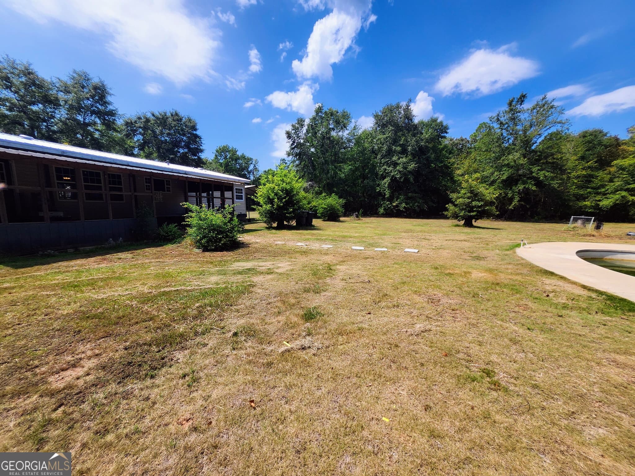 3 bedroom, 2 bathroom, 2,040 sq ft manufactured home,single family residence for sale at 482 Campers Haven Road, Vienna, GA 31092 — photo 6