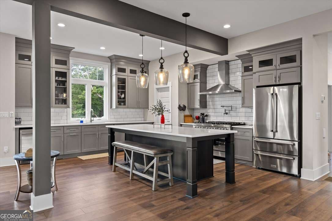 5 bedroom, 4.5 bathroom, 4,110 sq ft single family residence for sale at 1722 High Summit Drive, Talking Rock, GA 30175 — photo 6