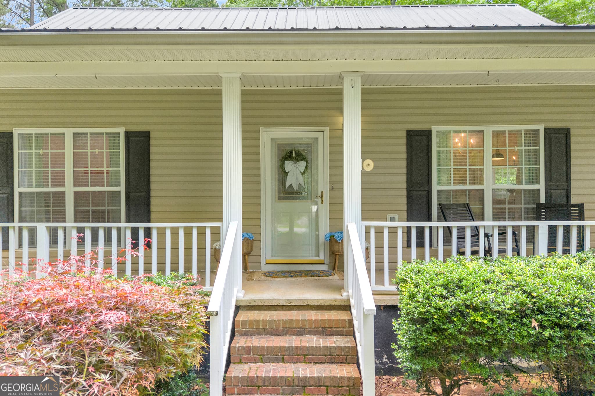 3 bedroom, 2 bathroom, 1,791 sq ft single family residence for sale at 163 Tuxedo Drive, Commerce, GA 30530 — photo 9