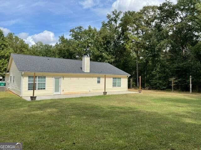 3 bedroom, 2 bathroom, 1,460 sq ft single family residence for rent at 407 George Tate Drive, Jackson, GA 30233 for $1,875 a month — photo 2