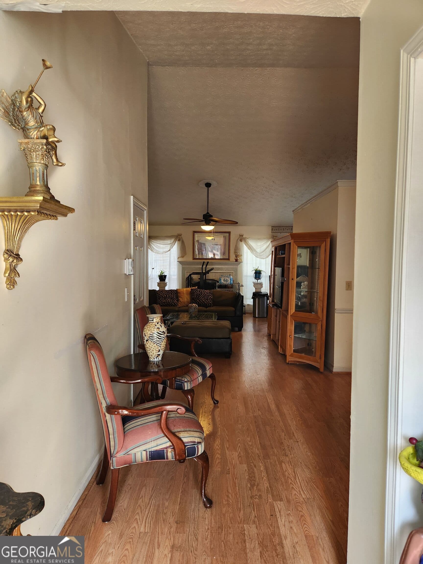 3 bedroom, 2 bathroom, 1,832 sq ft single family residence for sale at 8440 Cedar Creek Ridge, Riverdale, GA 30274 — photo 3