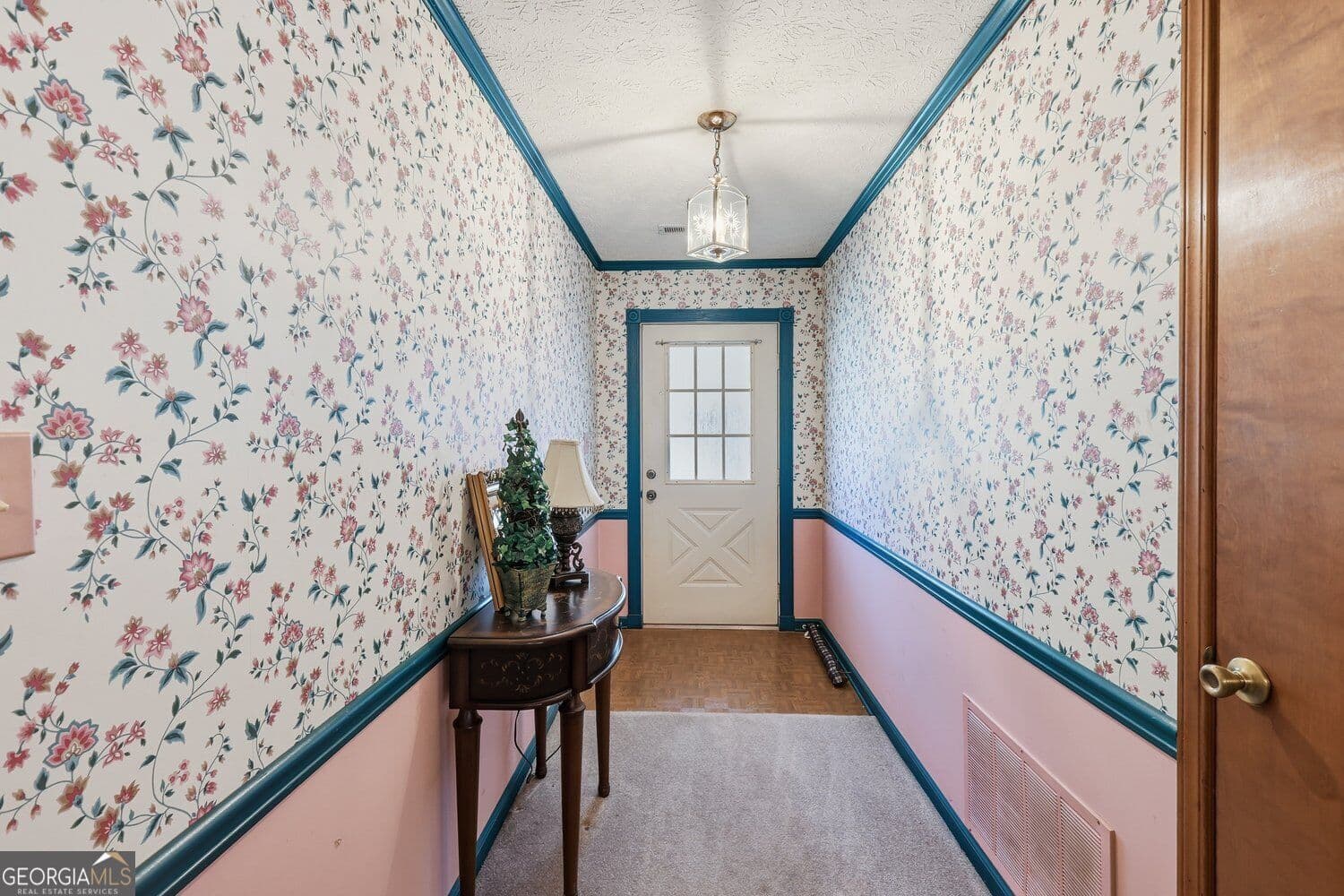3 bedroom, 2 bathroom, 1,664 sq ft single family residence for sale at 1246 Peninsula Trace, Lawrenceville, GA 30044 — photo 3