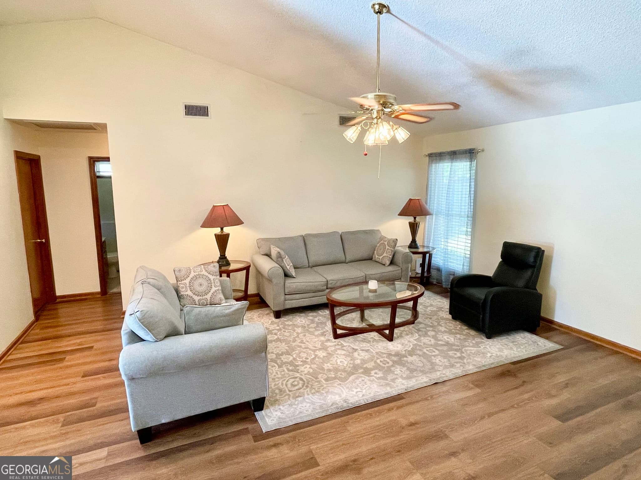 4 bedroom, 2 bathroom, 2,141 sq ft single family residence for sale at 111 Plantation Ct, St. Marys, GA 31558 — photo 7