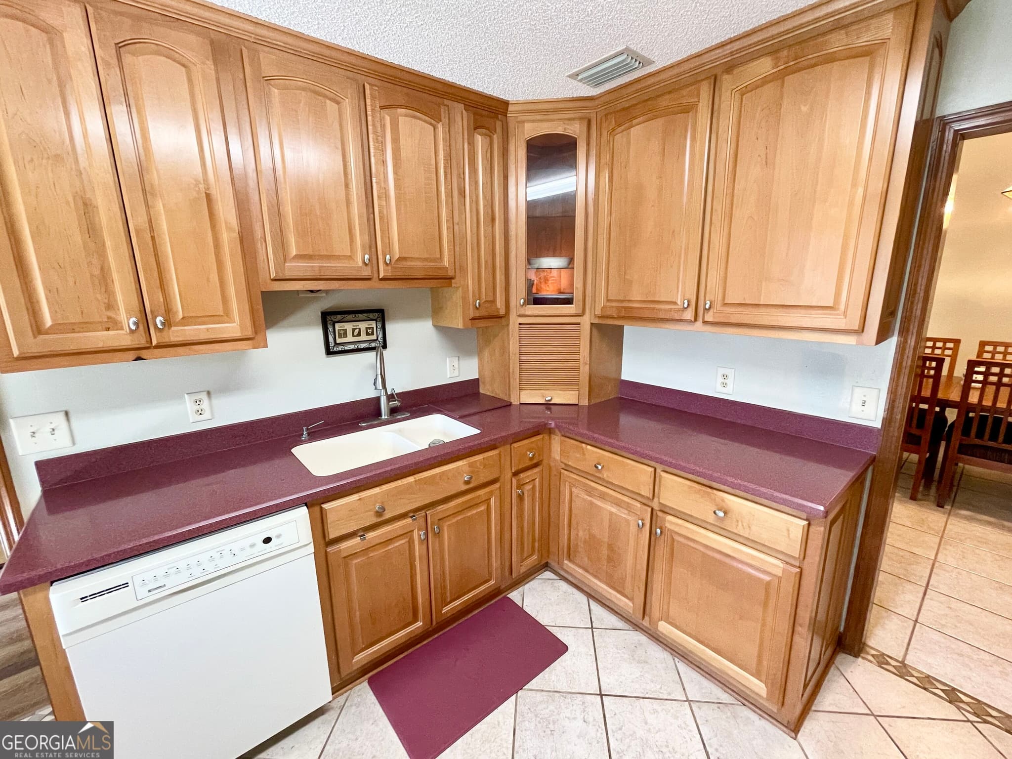 4 bedroom, 2 bathroom, 2,141 sq ft single family residence for sale at 111 Plantation Ct, St. Marys, GA 31558 — photo 5