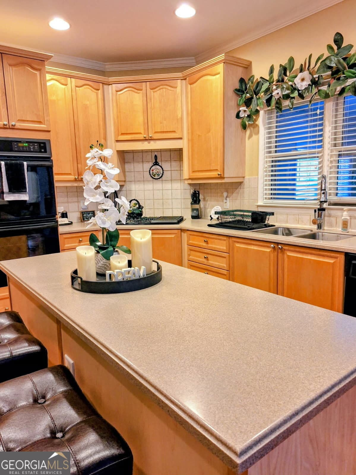 7 bedroom, 5 bathroom, 5,146 sq ft single family residence for sale at 895 Windcrest Place, South Fulton, GA 30331 — photo 10