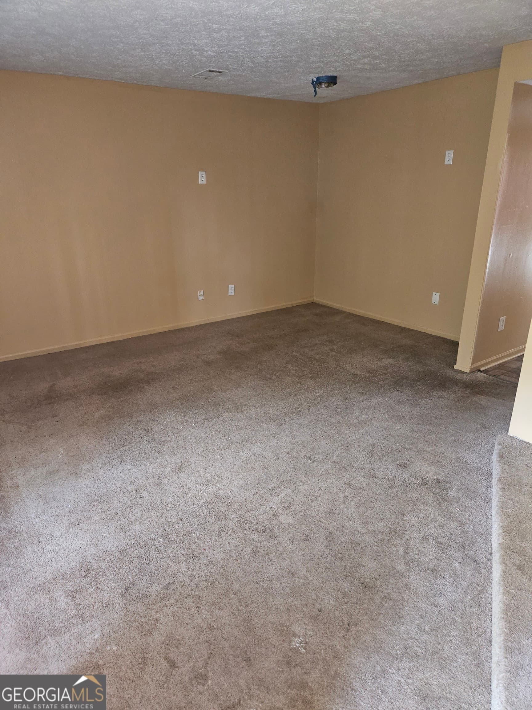 3 bedroom, 2 bathroom, 1,344 sq ft condominium for rent at 1987 Whitehall Forest Court, Atlanta, GA 30316 for $1,500 a month — photo 3