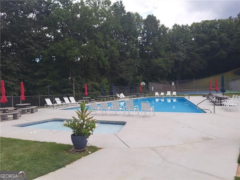 2 bedroom, 2 bathroom, 950 sq ft single family residence for sale at 6134 Grant Ford Road, Gainesville, GA 30506 — photo 10