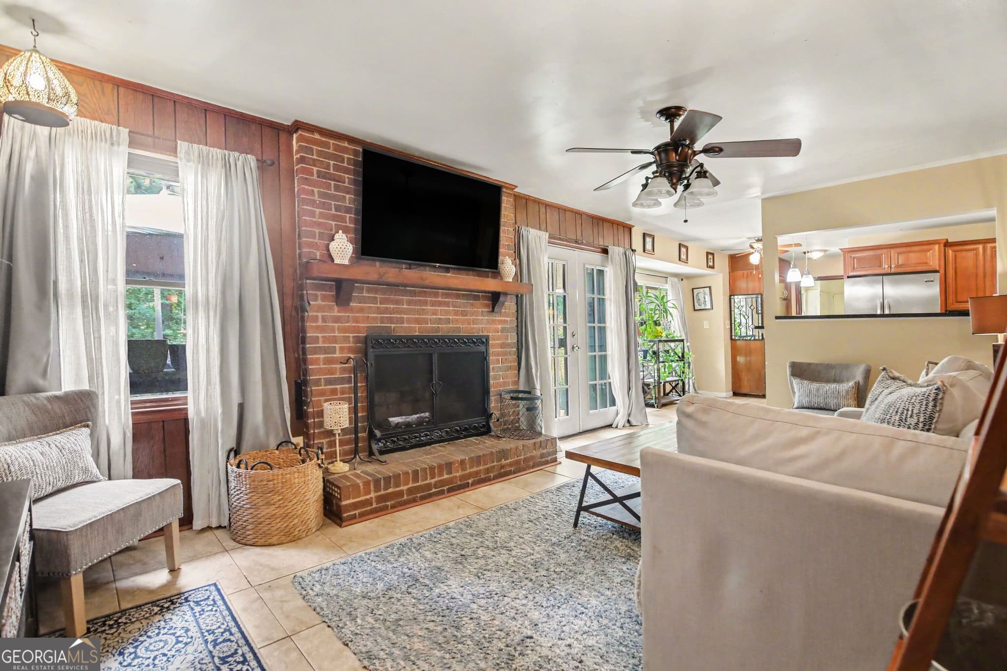 3 bedroom, 2 bathroom, 1,764 sq ft single family residence for sale at 779 Pinehurst Drive, Fairburn, GA 30213 — photo 3