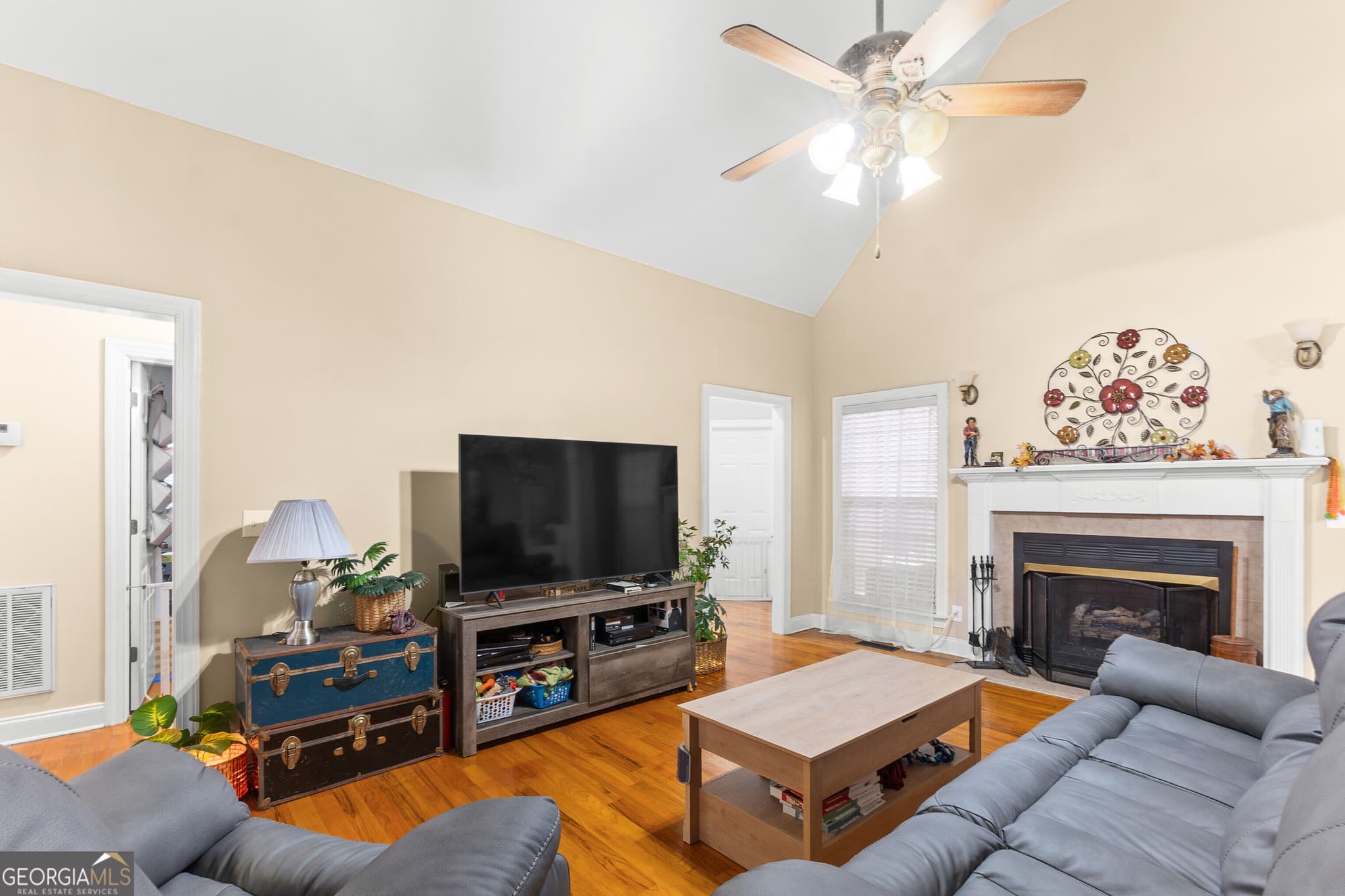 4 bedroom, 2 bathroom, 2,444 sq ft single family residence for sale at 129 Gardenia Drive, Warner Robins, GA 31088 — photo 7