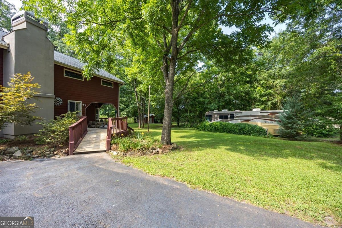 4 bedroom, 3 bathroom, 3,304 sq ft single family residence for sale at 631 Greene Settlement Road, Gray, GA 31032 — photo 5