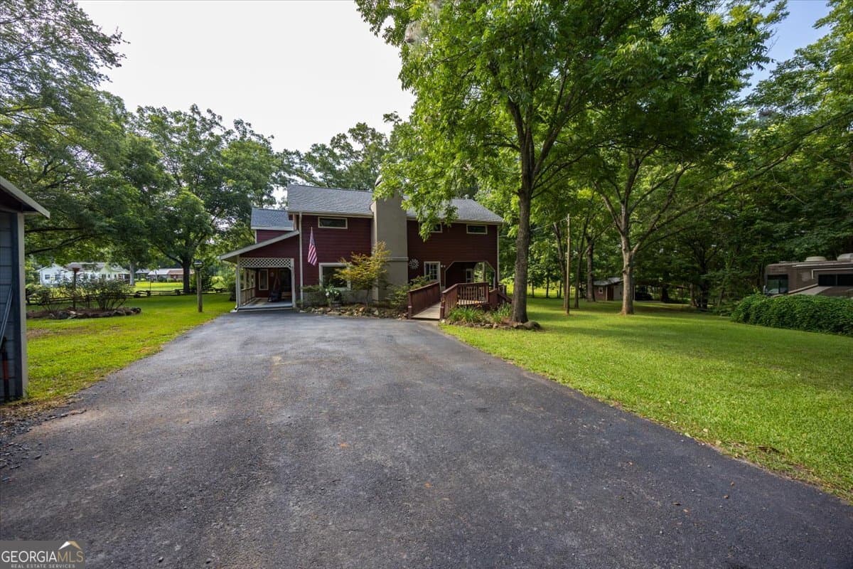 4 bedroom, 3 bathroom, 3,304 sq ft single family residence for sale at 631 Greene Settlement Road, Gray, GA 31032 — photo 4