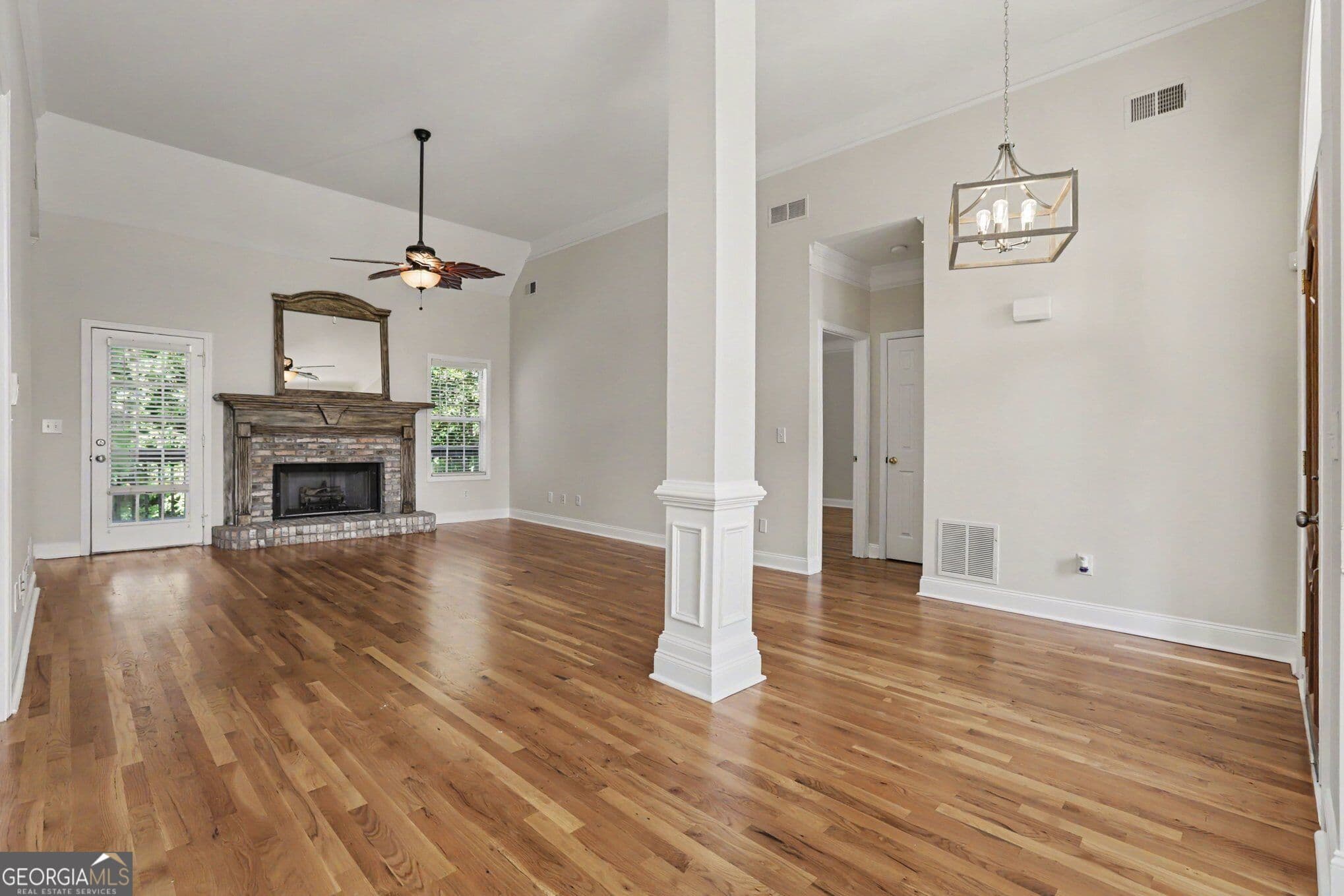 3 bedroom, 2 bathroom, 2,098 sq ft single family residence for sale at 1264 Harvest Lane, Hoschton, GA 30548 — photo 9