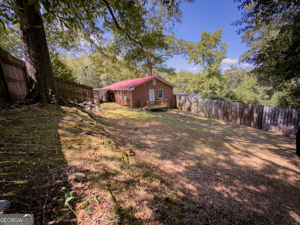 2 bedroom, 1.5 bathroom, 1,056 sq ft single family residence for sale at 62 Oak Street, Elberton, GA 30635 — photo 5