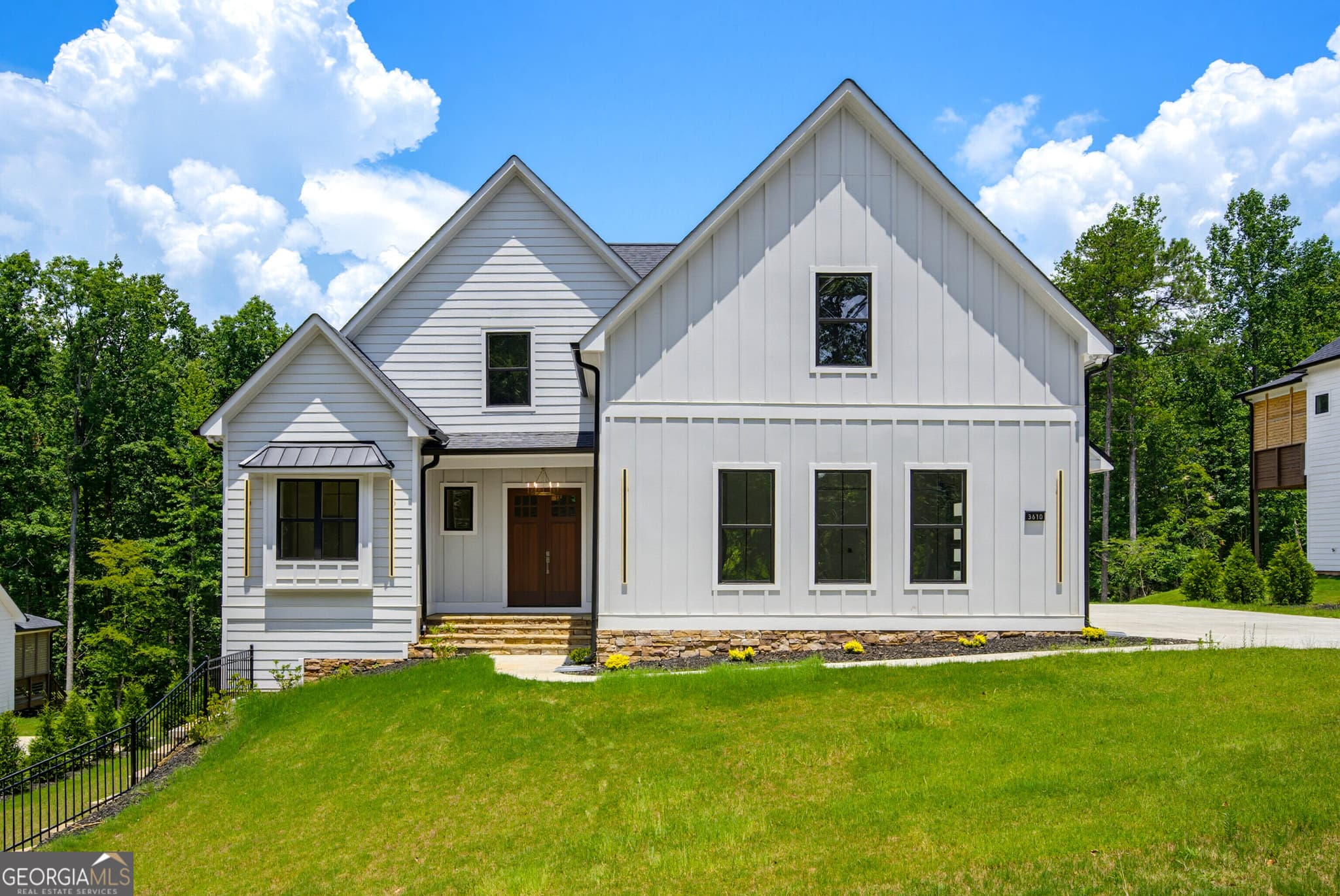 5 bedroom, 4 bathroom, 3,000 sq ft single family residence for sale at 3610 Fleming Drive, Cumming, GA 30041 — photo 6
