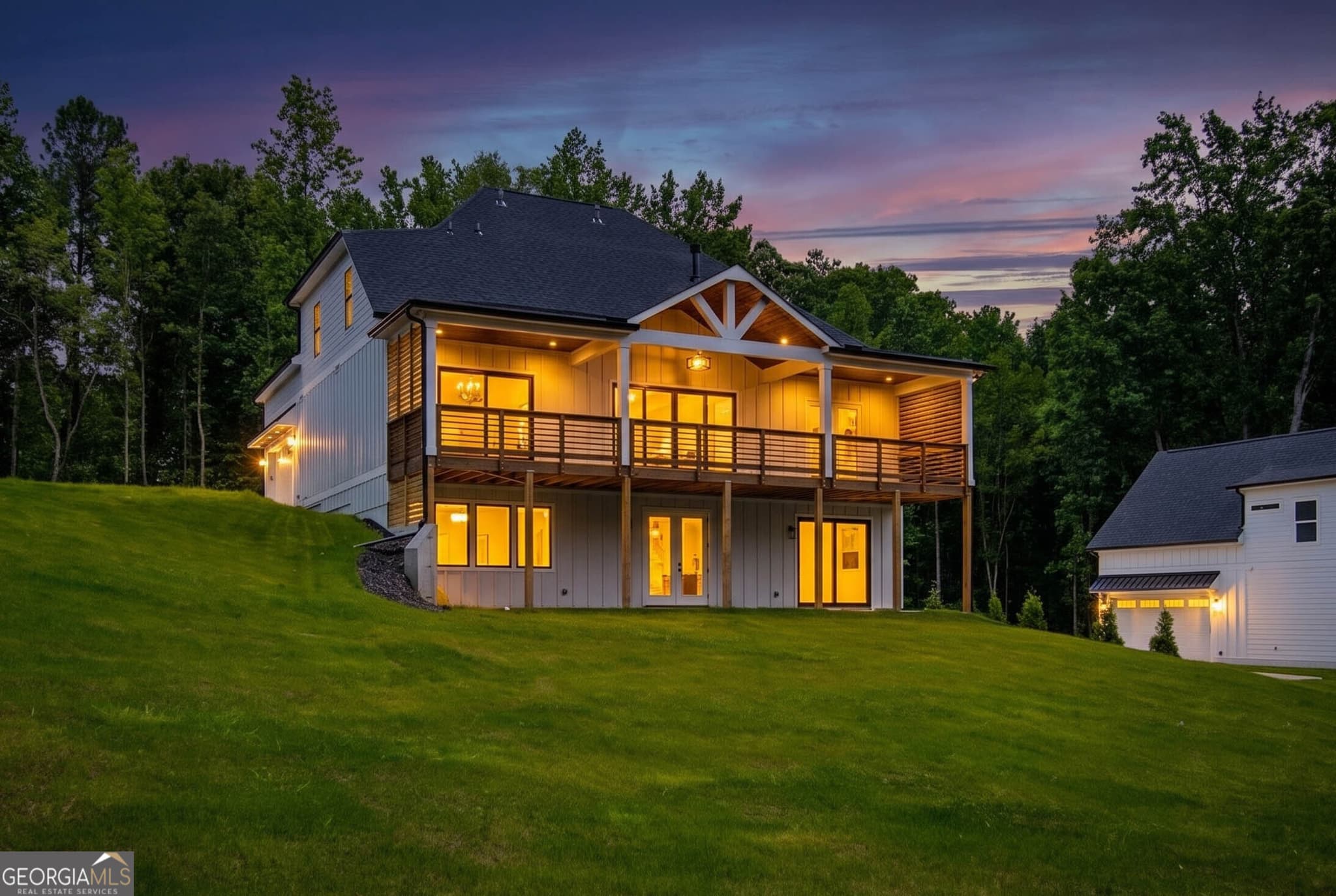5 bedroom, 4 bathroom, 3,000 sq ft single family residence for sale at 3610 Fleming Drive, Cumming, GA 30041 — photo 4