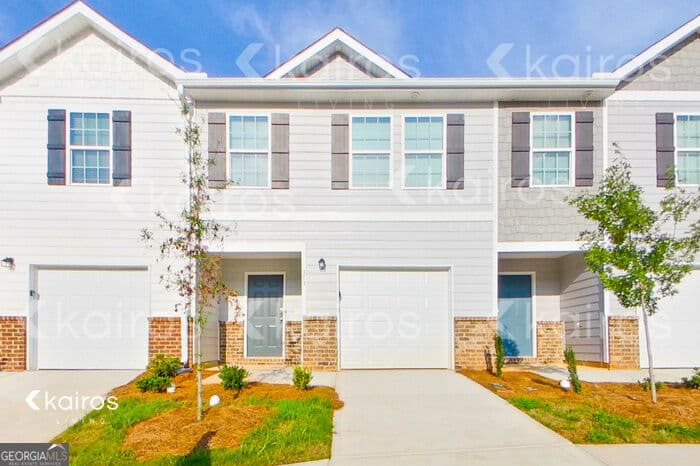 3 bedroom, 2.5 bathroom, 1,648 sq ft townhouse for rent at 373 Ironwood Court, Macon, GA 31210 for $1,675 a month