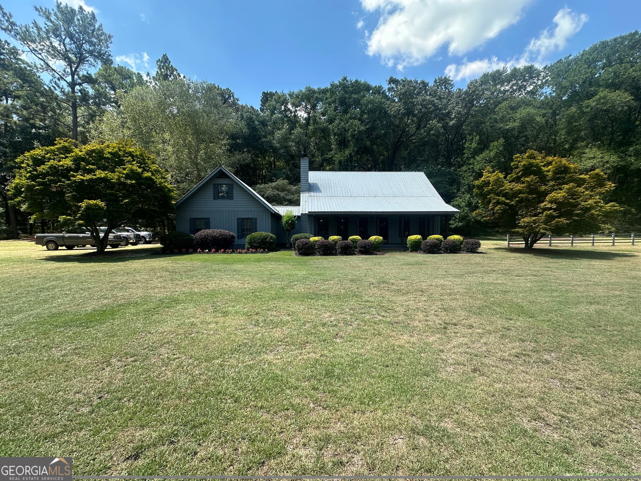 3 bedroom, 2 bathroom, 2,200 sq ft single family residence for sale at 3852 Poor Robin Road, Sylvania, GA 30467