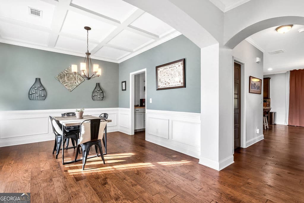 4 bedroom, 2.5 bathroom, 2,765 sq ft single family residence for sale at 3409 Laurel Glen Court, Gainesville, GA 30504 — photo 3