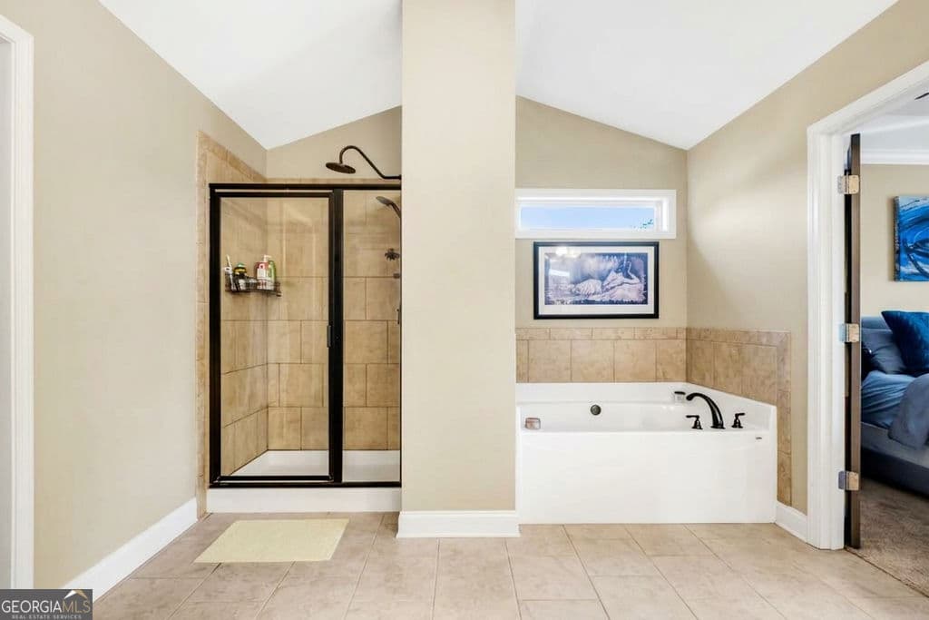 4 bedroom, 2.5 bathroom, 2,765 sq ft single family residence for sale at 3409 Laurel Glen Court, Gainesville, GA 30504 — photo 9