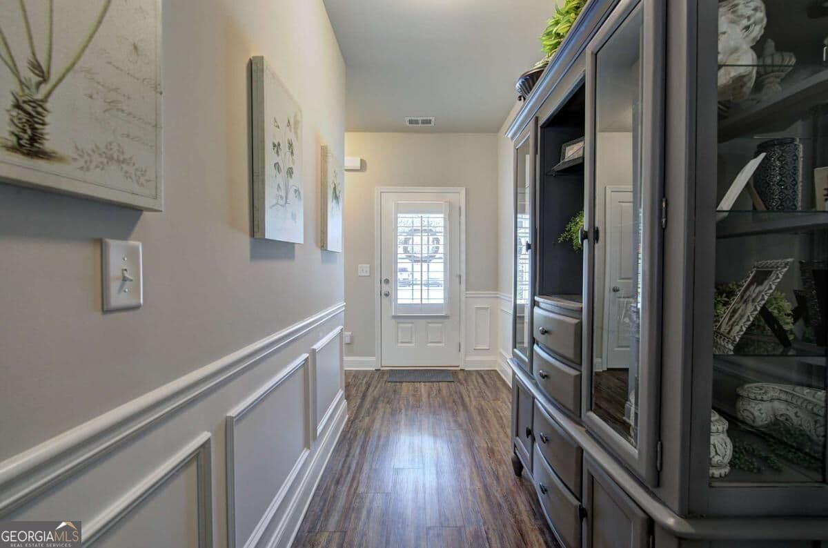 3 bedroom, 2 bathroom, 1,654 sq ft single family residence for sale at 26 Blarneystone Way, Adairsville, GA 30103 — photo 6