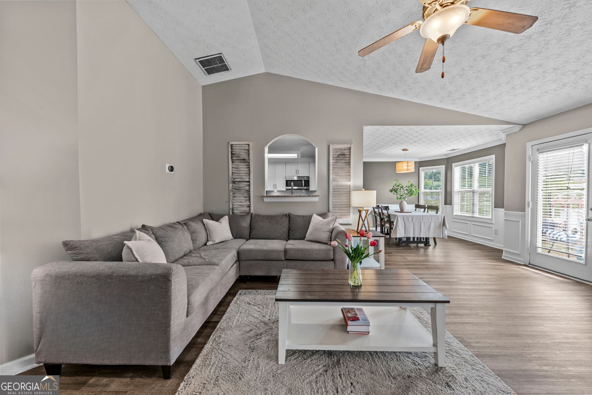 3 bedroom, 2 bathroom, 1,450 sq ft single family residence for sale at 131 Stonebrooke Drive, Colbert, GA 30628 — photo 6