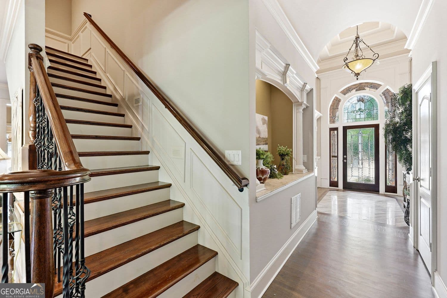 6 bedroom, 4.5 bathroom, 7,206 sq ft single family residence for sale at 8235 Hurakan Creek Crossing, Cumming, GA 30028 — photo 8