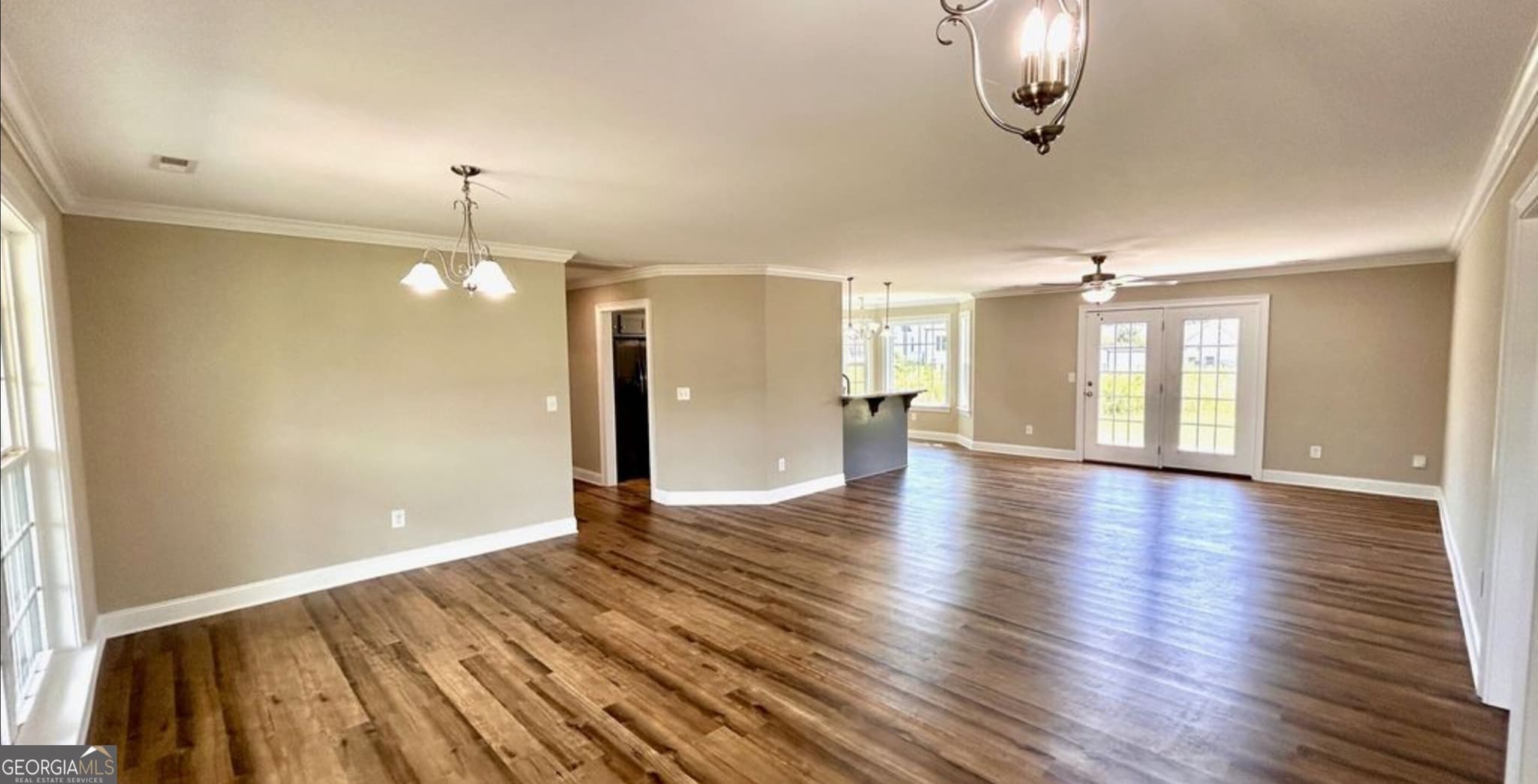 3 bedroom, 2 bathroom, 1,608 sq ft single family residence for sale at 4 Savannah Place, Rome, GA 30165 — photo 7