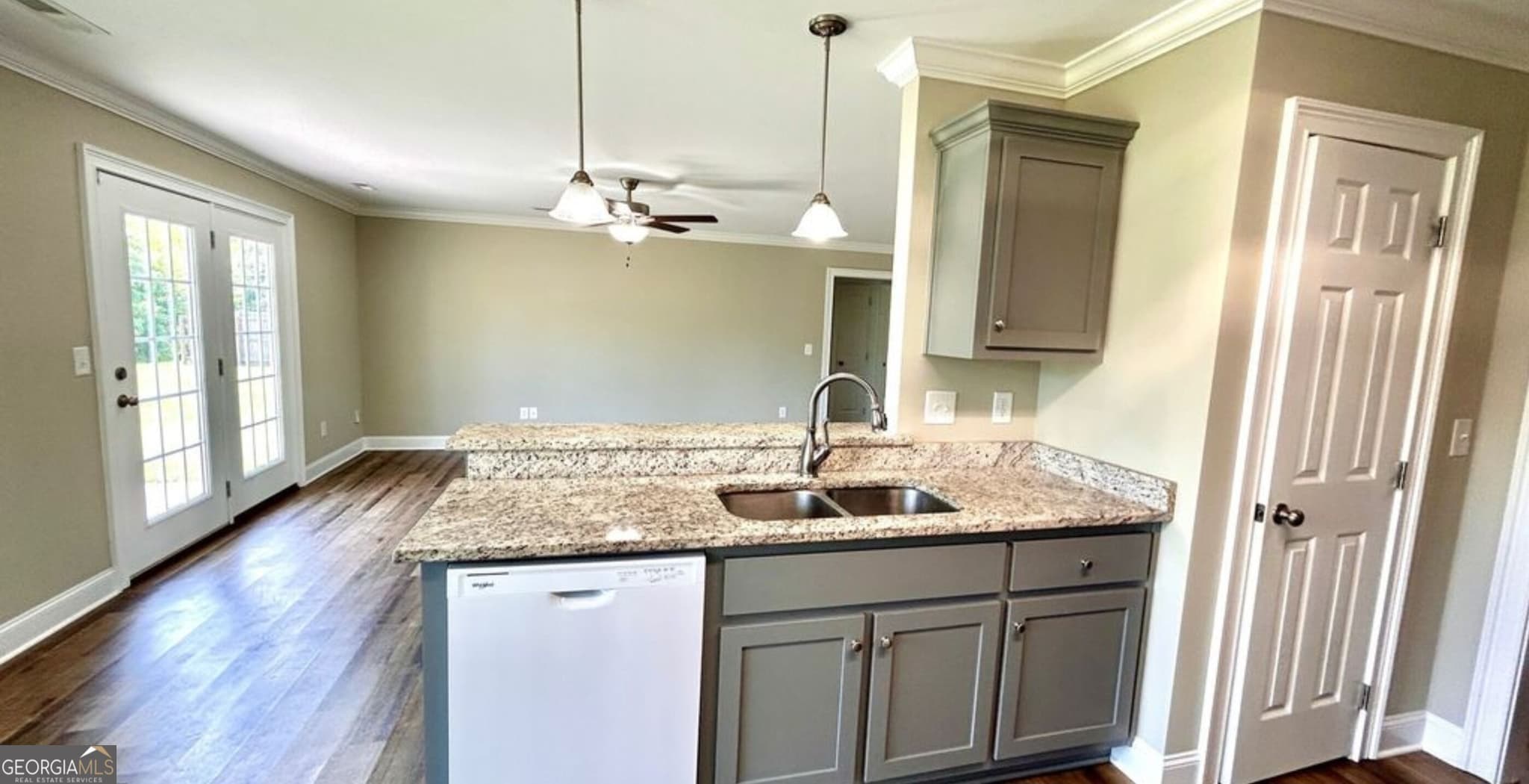 3 bedroom, 2 bathroom, 1,608 sq ft single family residence for sale at 4 Savannah Place, Rome, GA 30165 — photo 9
