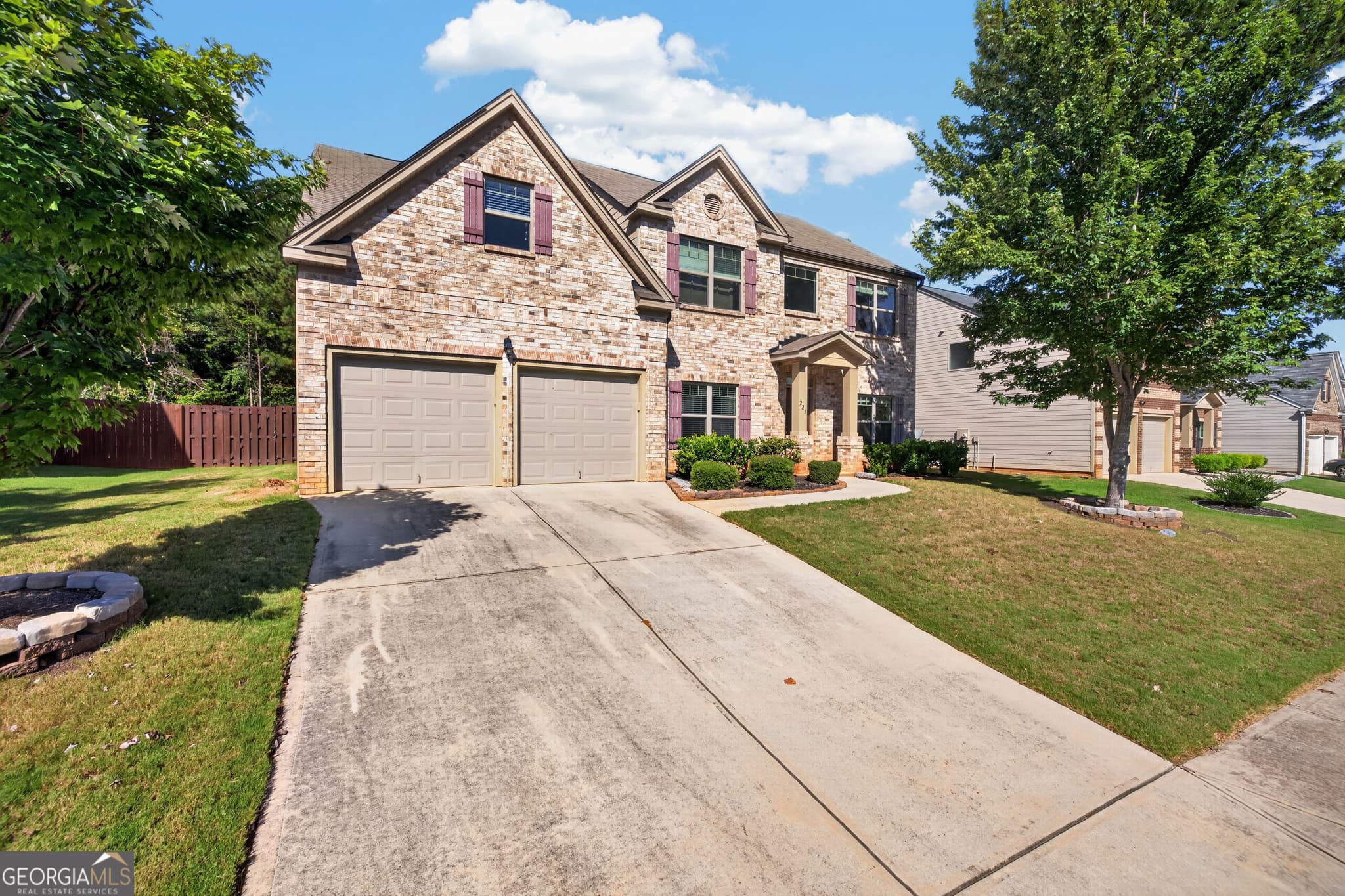 5 bedroom, 3 bathroom, 2,840 sq ft single family residence for rent at 225 Mary Jane Lane, Covington, GA 30016 for $3,100 a month — photo 3