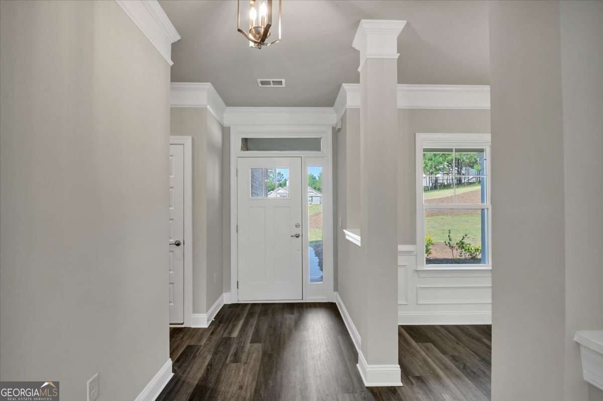 5 bedroom, 3.5 bathroom, 2,628 sq ft single family residence for sale at 3335 Trevi Trail, Douglasville, GA 30135 — photo 3