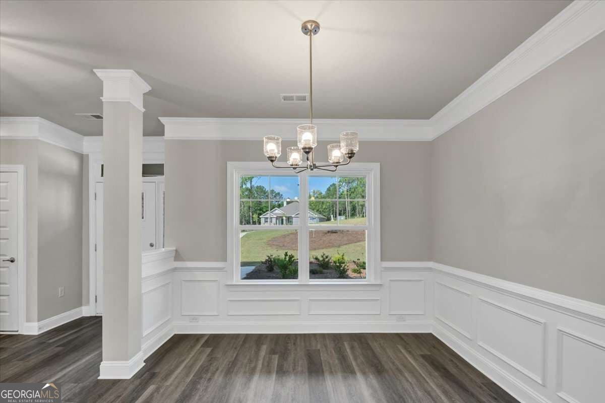 5 bedroom, 3.5 bathroom, 2,628 sq ft single family residence for sale at 3335 Trevi Trail, Douglasville, GA 30135 — photo 5