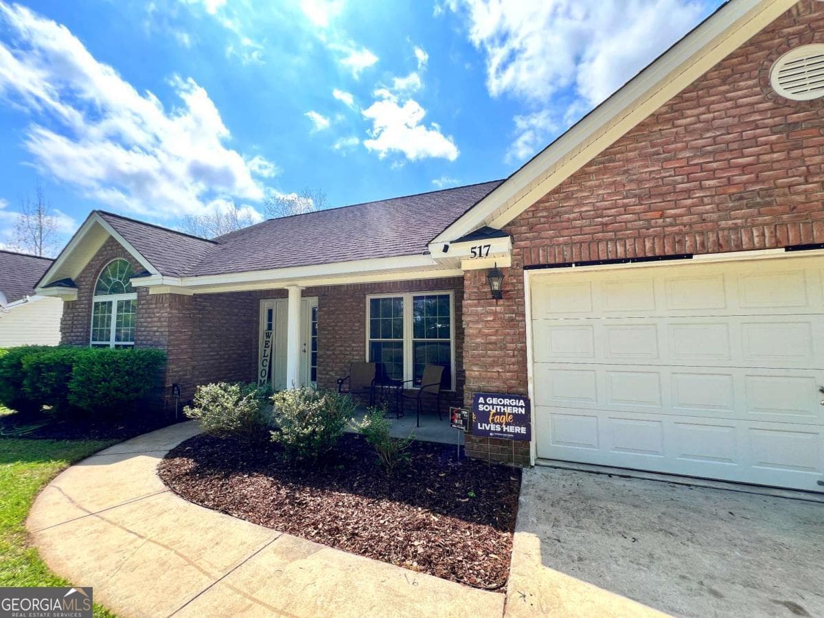 517 East Mendel Avenue, Glennville, GA 30427 — most recent listing photo